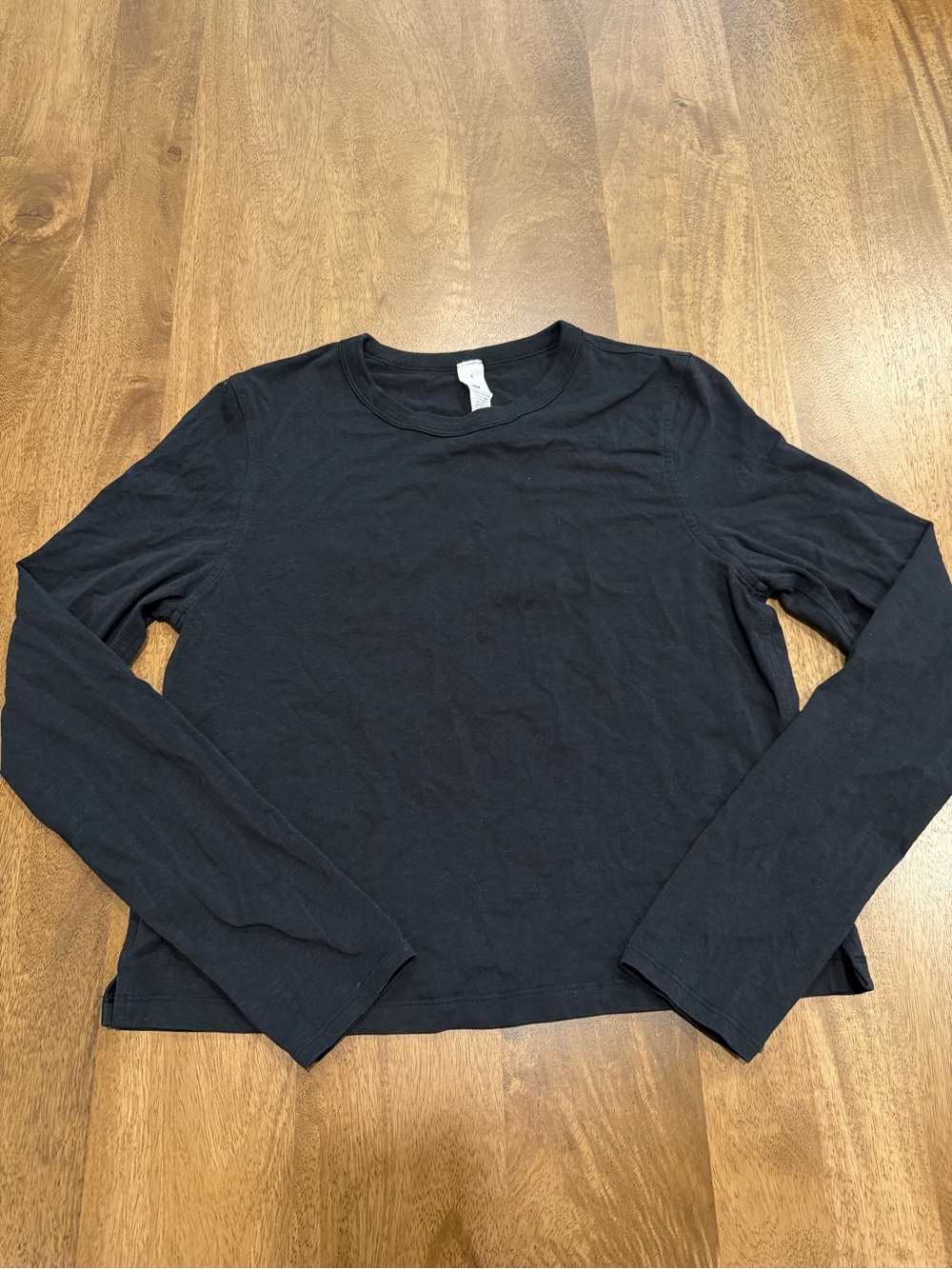Lululemon Classic Black Long-Sleeve Women's Top